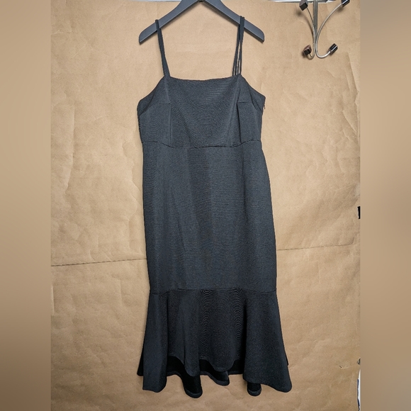 NWOT Eloquii Black Double - Strap Midi Trumpet Dress - Picture 4 of 13